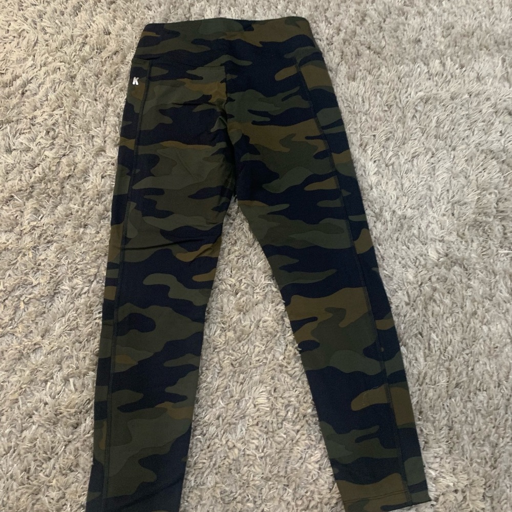 PINK women’s leggings
